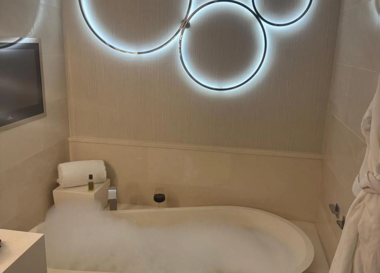 Crown Resorts Hotel Bellevue